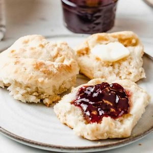 LITTER OF BISCUITS