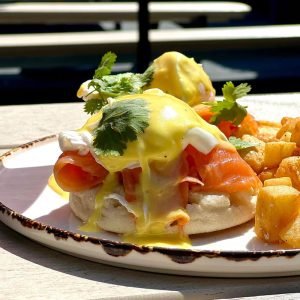 EGGS BENNY